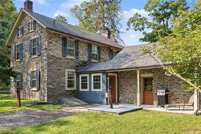 1067 West Thatcher Road, Haycock Twp, PA 18951