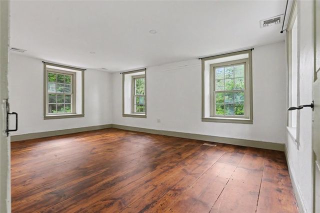 1067 West Thatcher Road, Haycock Twp, PA 18951