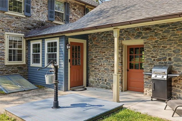 1067 West Thatcher Road, Haycock Twp, PA 18951