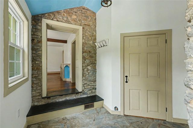 1067 West Thatcher Road, Haycock Twp, PA 18951