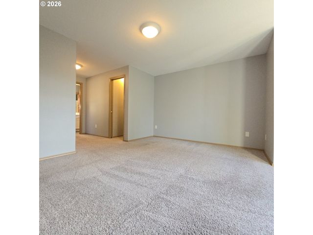 8550 N ALLEGHENY Ave, Portland, OR 97203