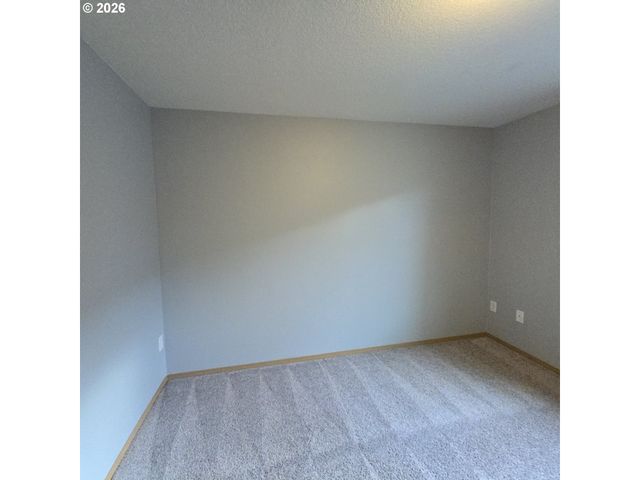 8550 N ALLEGHENY Ave, Portland, OR 97203