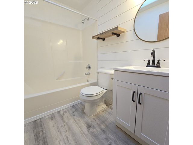 8550 N ALLEGHENY Ave, Portland, OR 97203