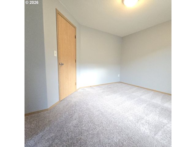 8550 N ALLEGHENY Ave, Portland, OR 97203