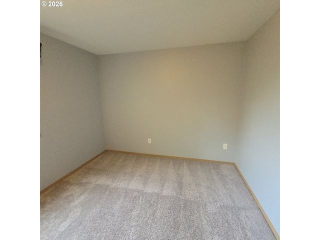 8550 N ALLEGHENY Ave, Portland, OR 97203