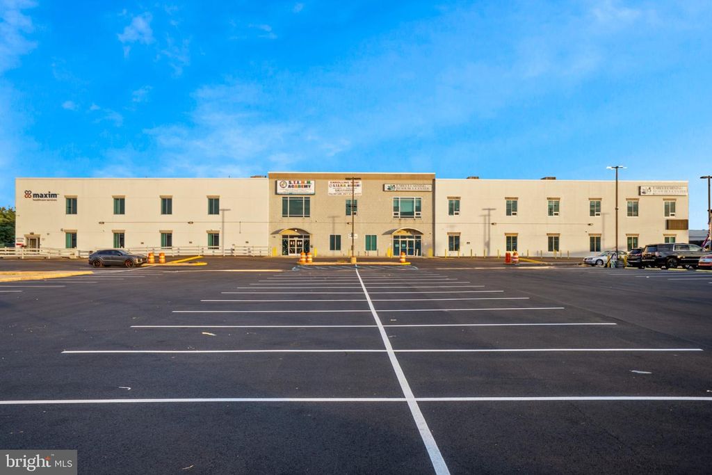 2361-73 WELSH RD, PHILADELPHIA, PA 19114 — exterior