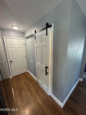 5448 Deercross Court, Sylvania, OH 43560