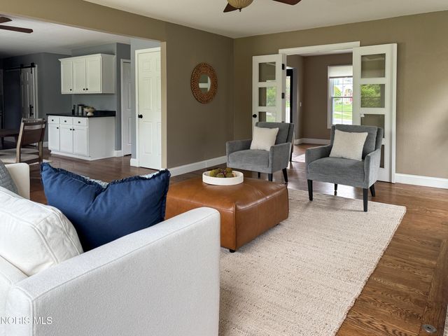 5448 Deercross Court, Sylvania, OH 43560