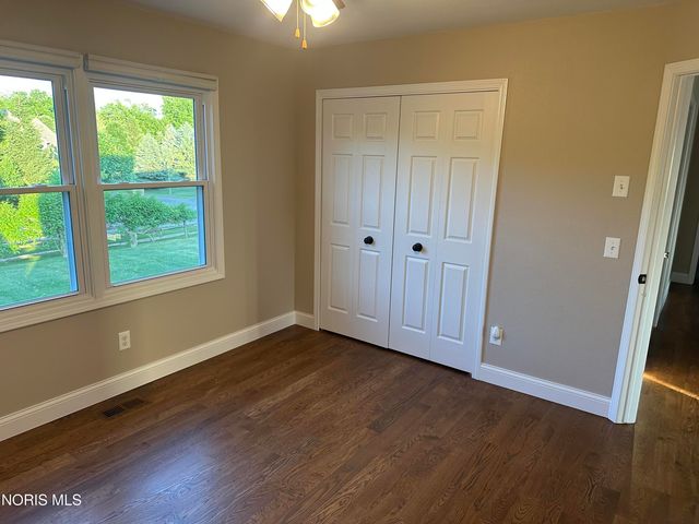 5448 Deercross Court, Sylvania, OH 43560
