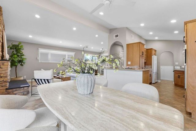 4259 Mount Henry, San Diego, CA 92117