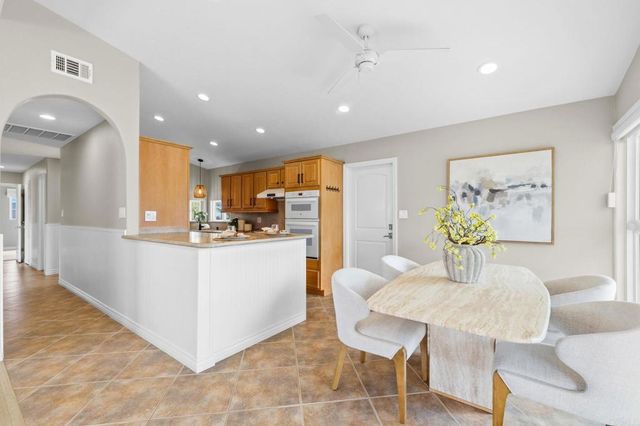 4259 Mount Henry, San Diego, CA 92117