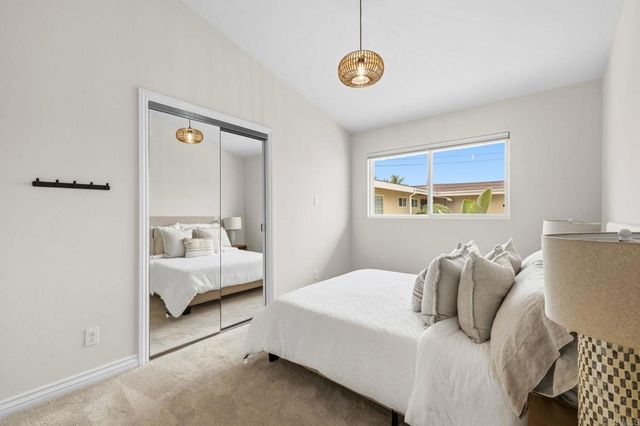 4259 Mount Henry, San Diego, CA 92117