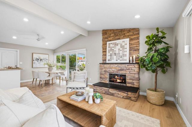 4259 Mount Henry, San Diego, CA 92117