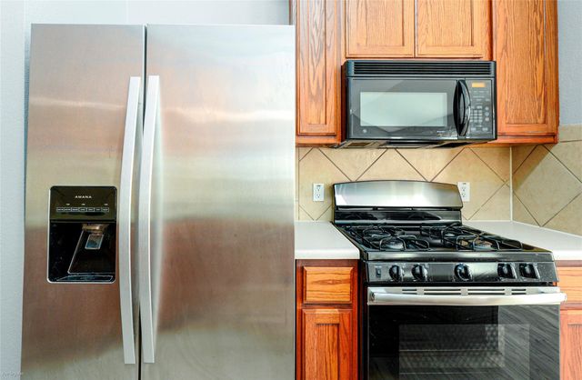 249 Ashwood N, Kyle, TX 78640