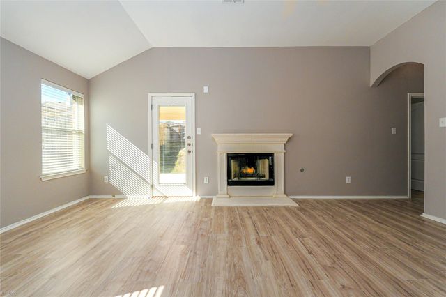 249 Ashwood N, Kyle, TX 78640