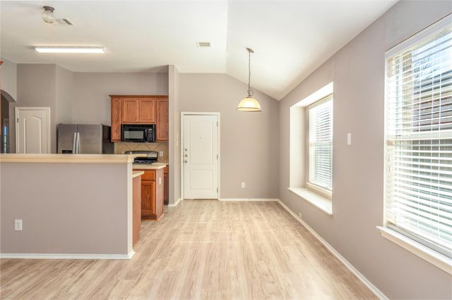 249 Ashwood N, Kyle, TX 78640