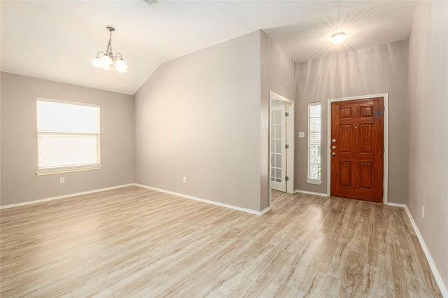 249 Ashwood N, Kyle, TX 78640