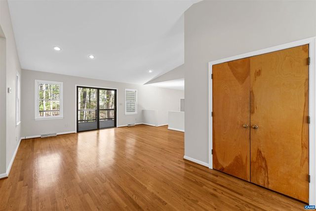 640 BIG OAK RD, Charlottesville, VA 22903