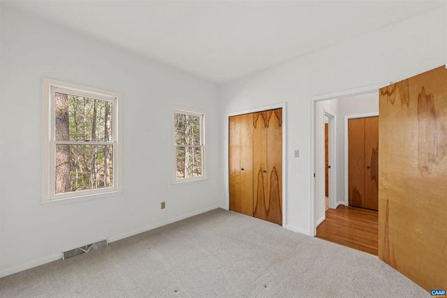 640 BIG OAK RD, Charlottesville, VA 22903