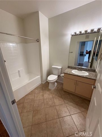 1643 6th Ave 412, San Diego, CA 92101