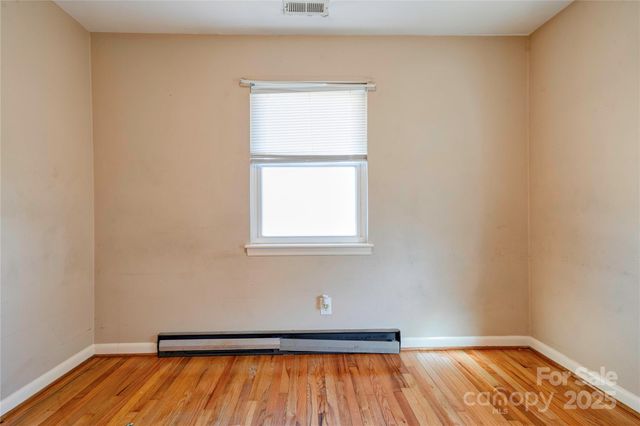 1909 S Lafayette Street, Shelby, NC 28152