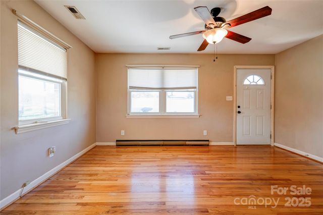 1909 S Lafayette Street, Shelby, NC 28152