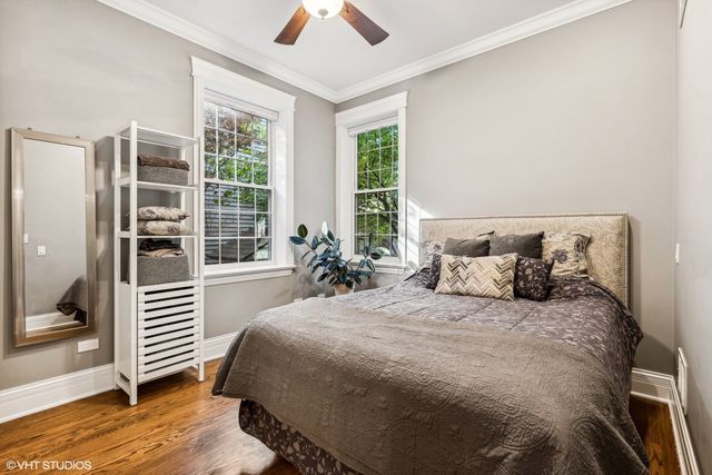 1214 W Newport Avenue 1, Chicago, IL 60657