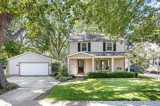 52 W 27th Street, Holland City, MI 49423
