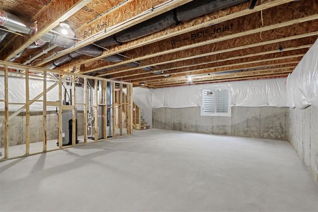 10150 Kearns Court, Portage, MI 49024