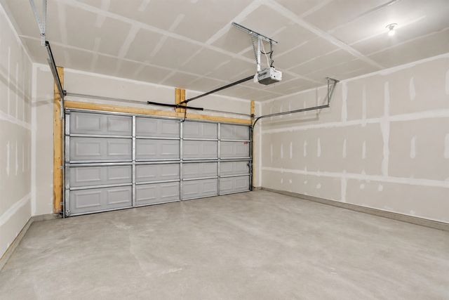 10150 Kearns Court, Portage, MI 49024