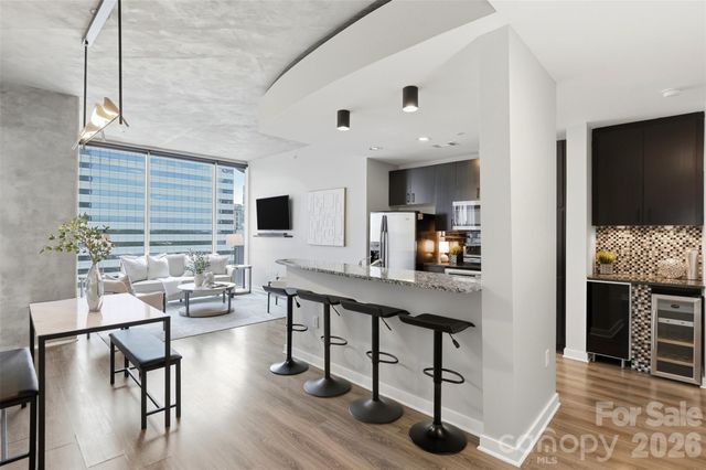 210 N Church Street 1807, Charlotte, NC 28202