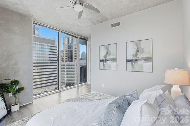 210 N Church Street 1807, Charlotte, NC 28202