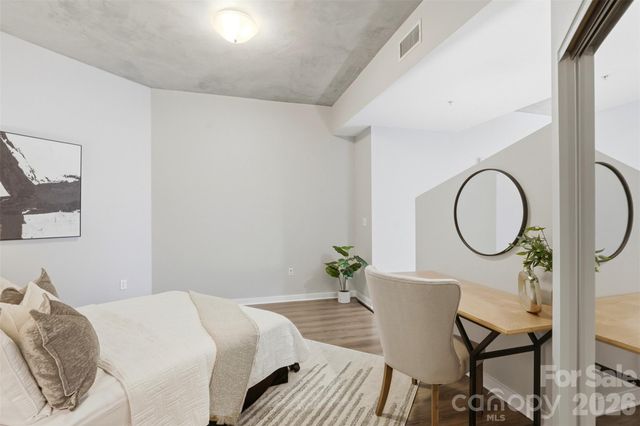 210 N Church Street 1807, Charlotte, NC 28202