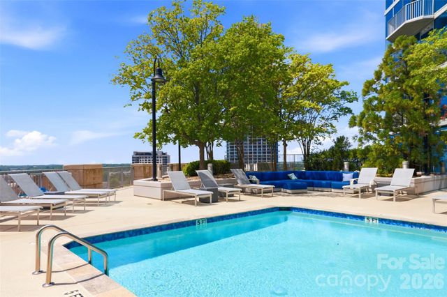 210 N Church Street 1807, Charlotte, NC 28202