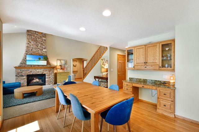 309 43rd Avenue S, Moorhead, MN 56560