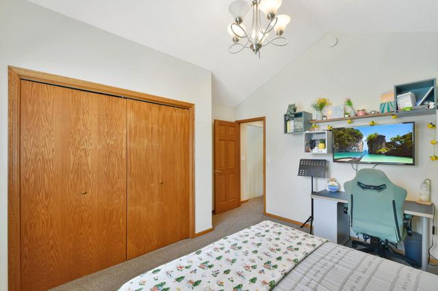 309 43rd Avenue S, Moorhead, MN 56560