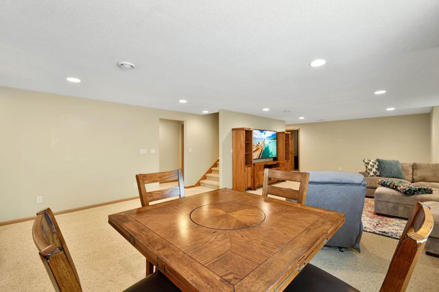 309 43rd Avenue S, Moorhead, MN 56560