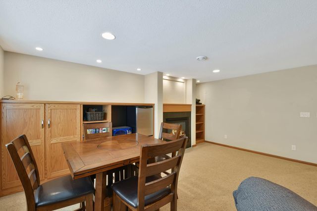 309 43rd Avenue S, Moorhead, MN 56560