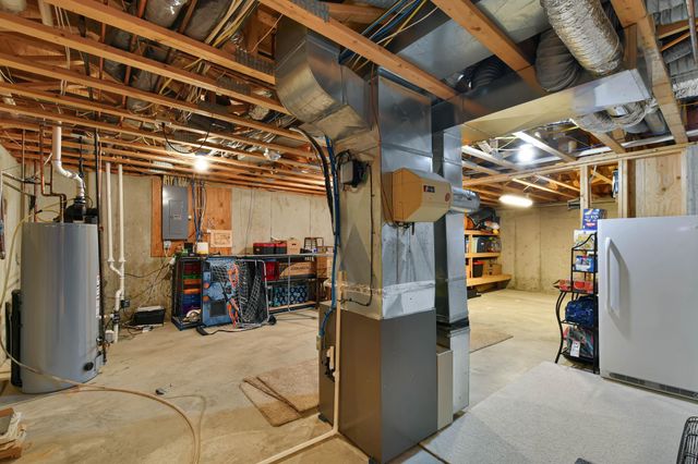 309 43rd Avenue S, Moorhead, MN 56560