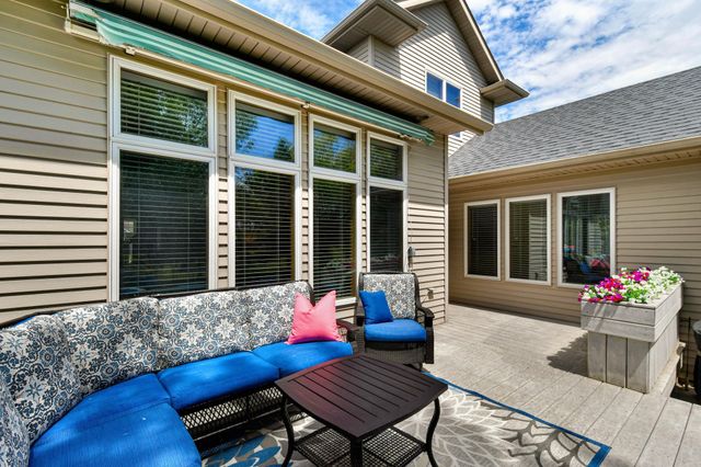 309 43rd Avenue S, Moorhead, MN 56560