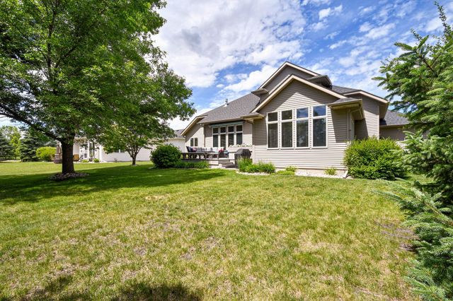309 43rd Avenue S, Moorhead, MN 56560