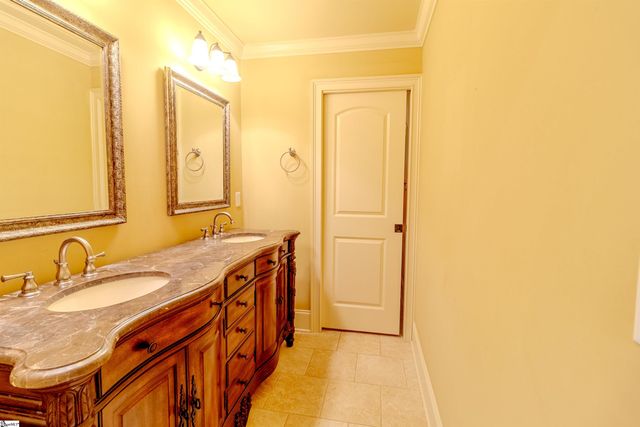 128 Paris Glen Way, Greenville, SC 29609