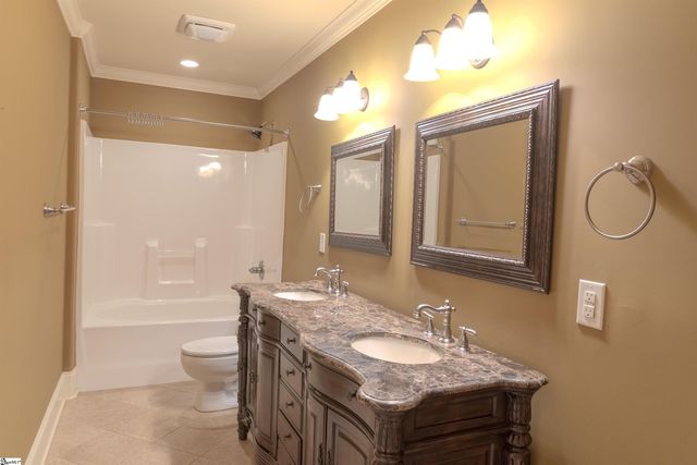 128 Paris Glen Way, Greenville, SC 29609