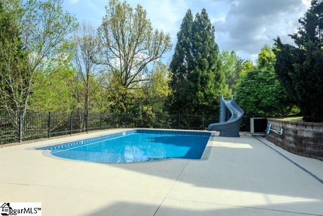 128 Paris Glen Way, Greenville, SC 29609