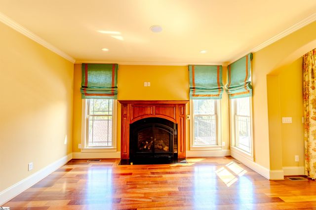 128 Paris Glen Way, Greenville, SC 29609