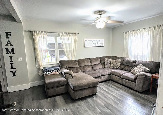 511 S Church Street, St. Johns, MI 48879