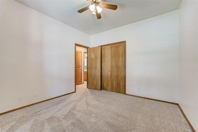 18401 Chestnut Oak Drive, Edmond, OK 73012