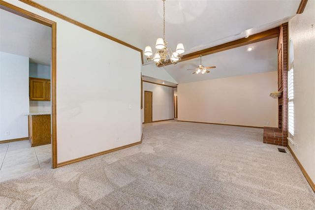 18401 Chestnut Oak Drive, Edmond, OK 73012