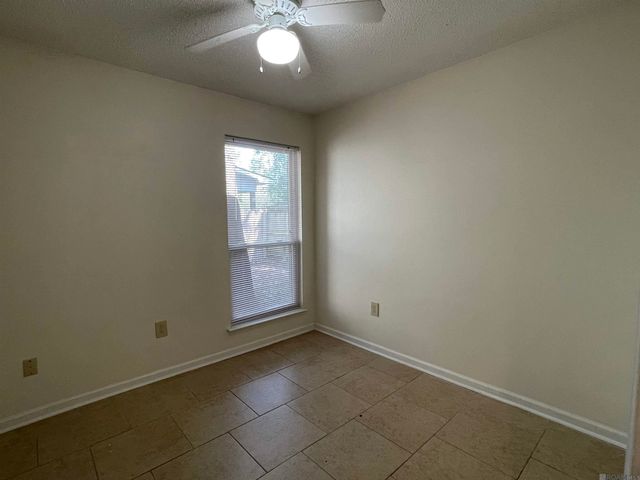 18406 Jefferson Hwy, Baton Rouge, LA 70817