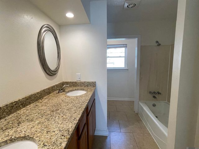 18406 Jefferson Hwy, Baton Rouge, LA 70817